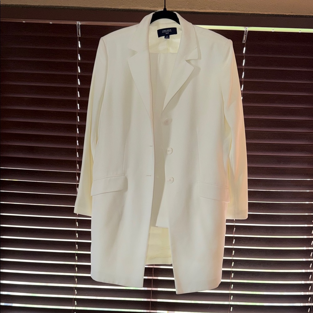 Jones Wear Cream Blazer Jacket